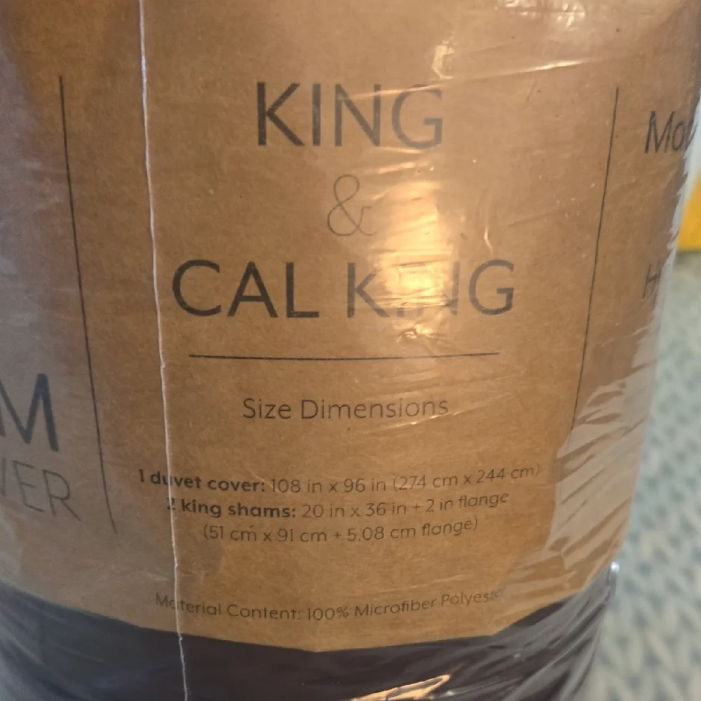 SALE! King Duvet Cover Set by Macys in Burgundy